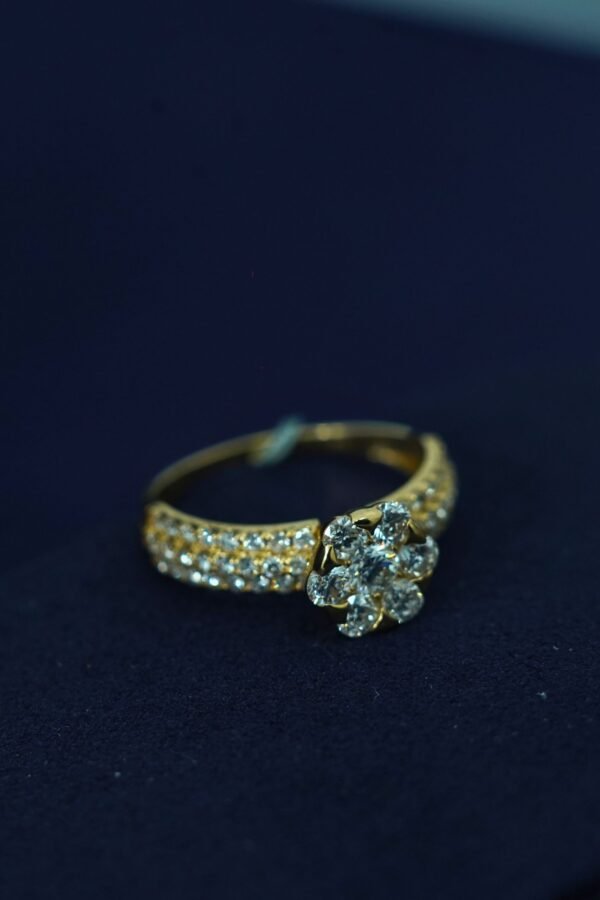 Solana Gold Cluster Diamond Ring – 1 Carat | 18K Gold