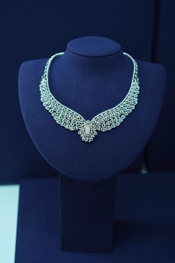 Auréla Regal Bloom Collar – 14K White Gold with Diamond Accents