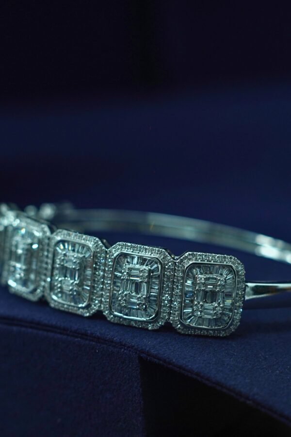 Deco Radiance Bracelet