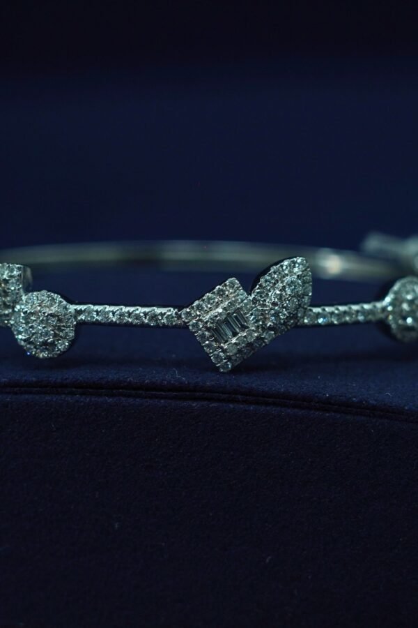 Auréla Modern Muse Motif Bracelet